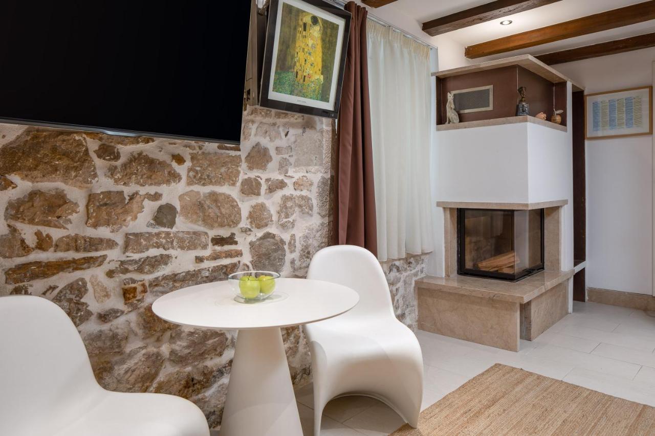Awesome Stone House Guest house