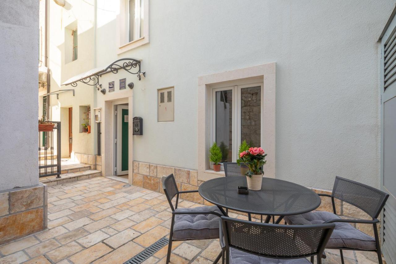 Awesome Stone House Guest house 4*