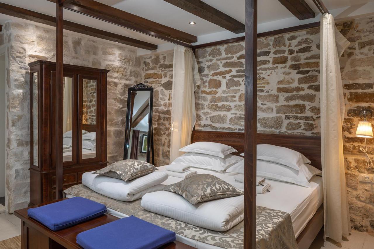 Awesome Stone House Guest house